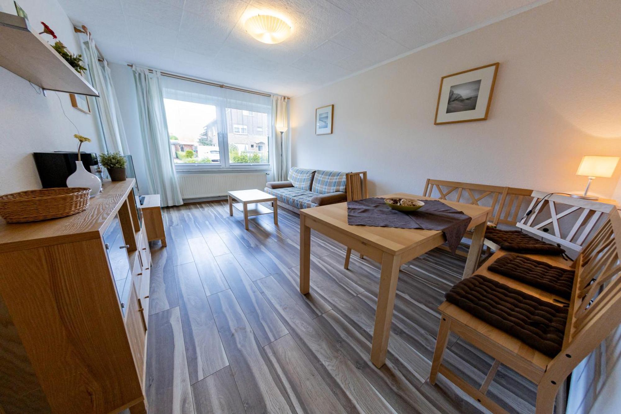 Gasthaus Deichkieker - Wo Die Nordsee Dich Umarmt Und Erholung Beginnt Horumersiel Exterior photo